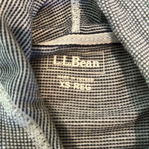 LL Bean Pullover Hoodie, XS - Picture 6 of 7